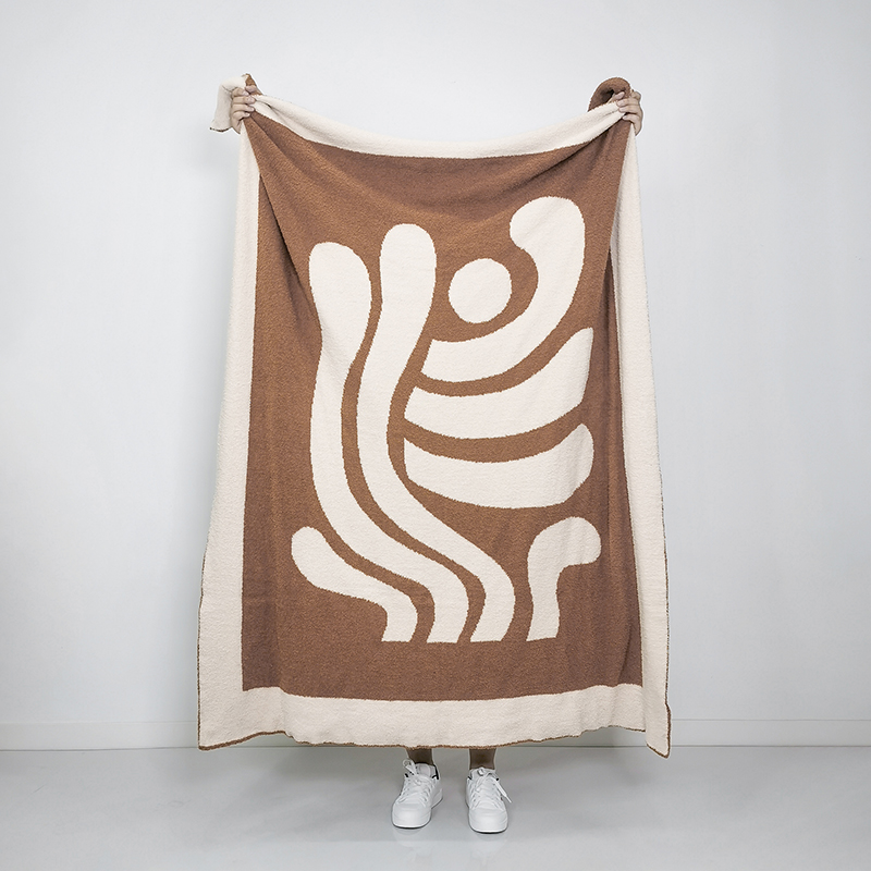 MB0003 Ultra Soft Reversible Knitted Blanket